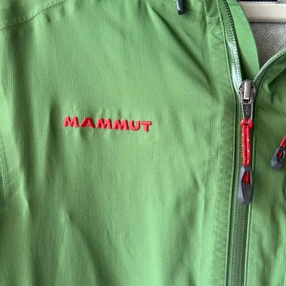 Mammut Alpine Green rain jacket - Picture 5 of 10